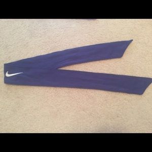 Nike Tie Headband